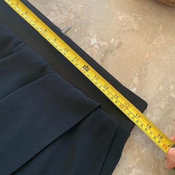 Club Monaco Benellie Skirt 10 faux wrap pleated midi elastic waist pockets - Picture 3 of 14